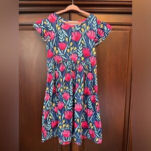 Cute Floral Print Flutter Sleeve Dress - Girls size 8